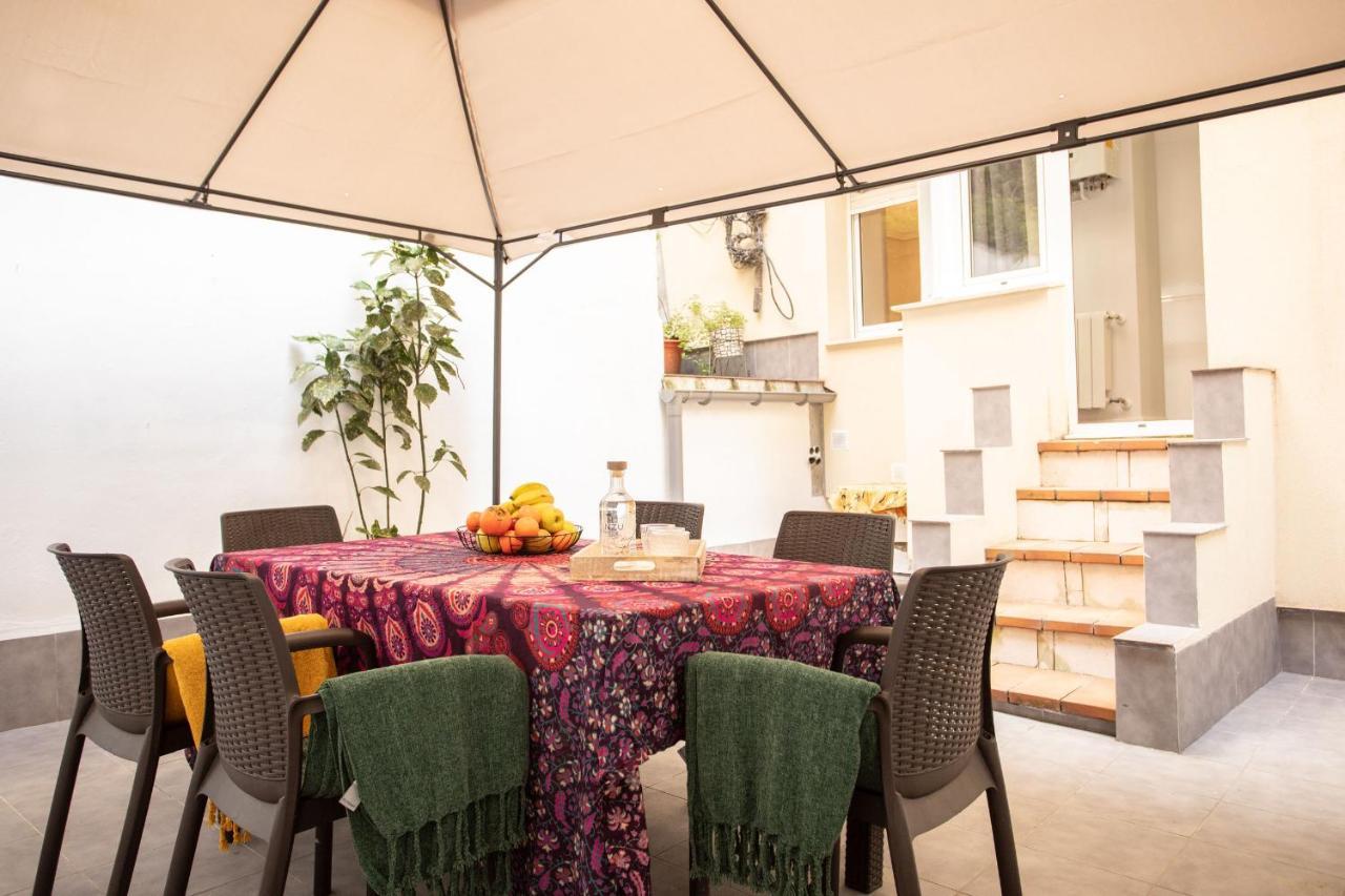 Lugar Especial, Gran Patio, Junto Al Ayuntamiento Apartman Bilbao Kültér fotó