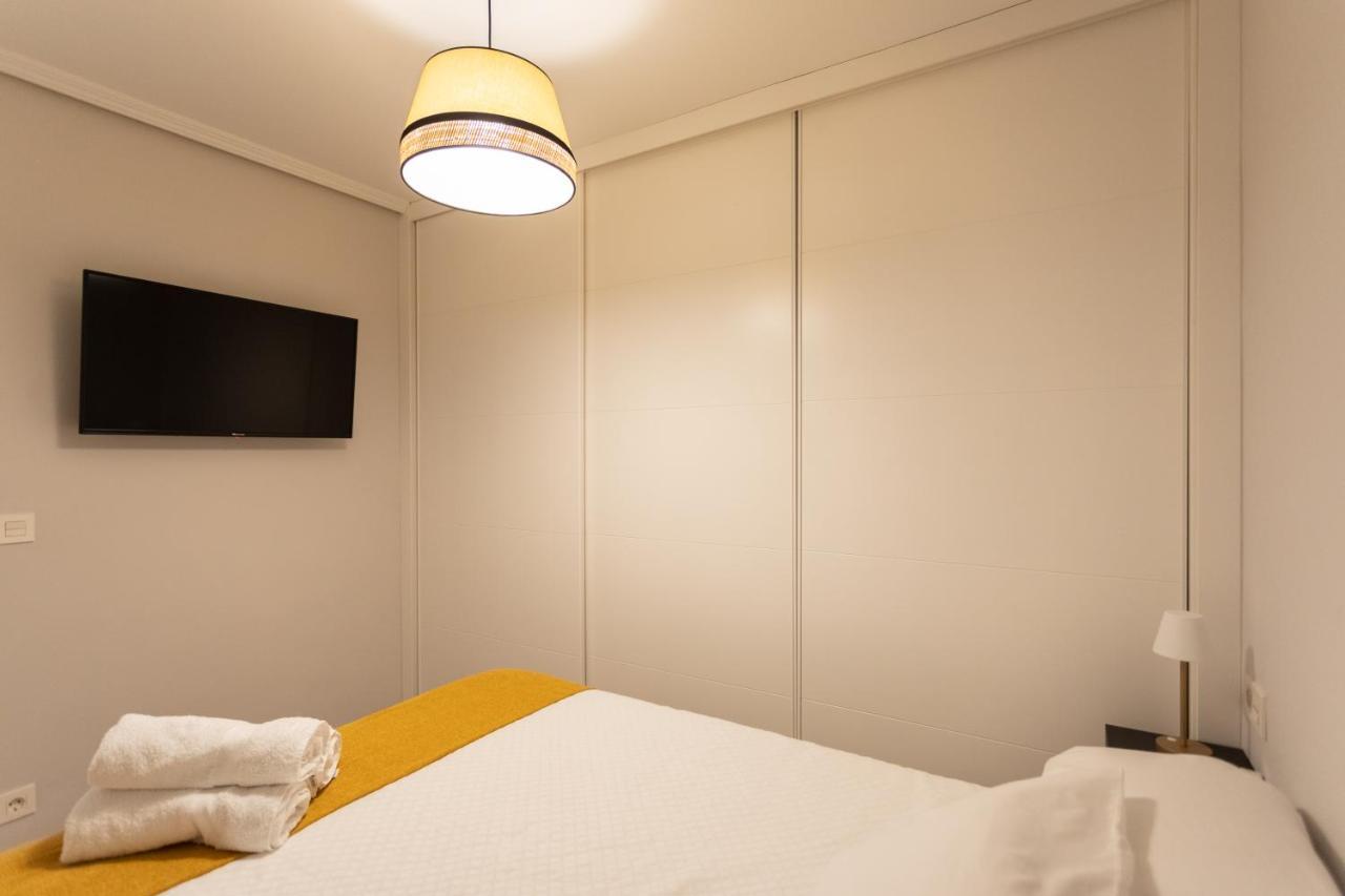Lugar Especial, Gran Patio, Junto Al Ayuntamiento Apartman Bilbao Kültér fotó