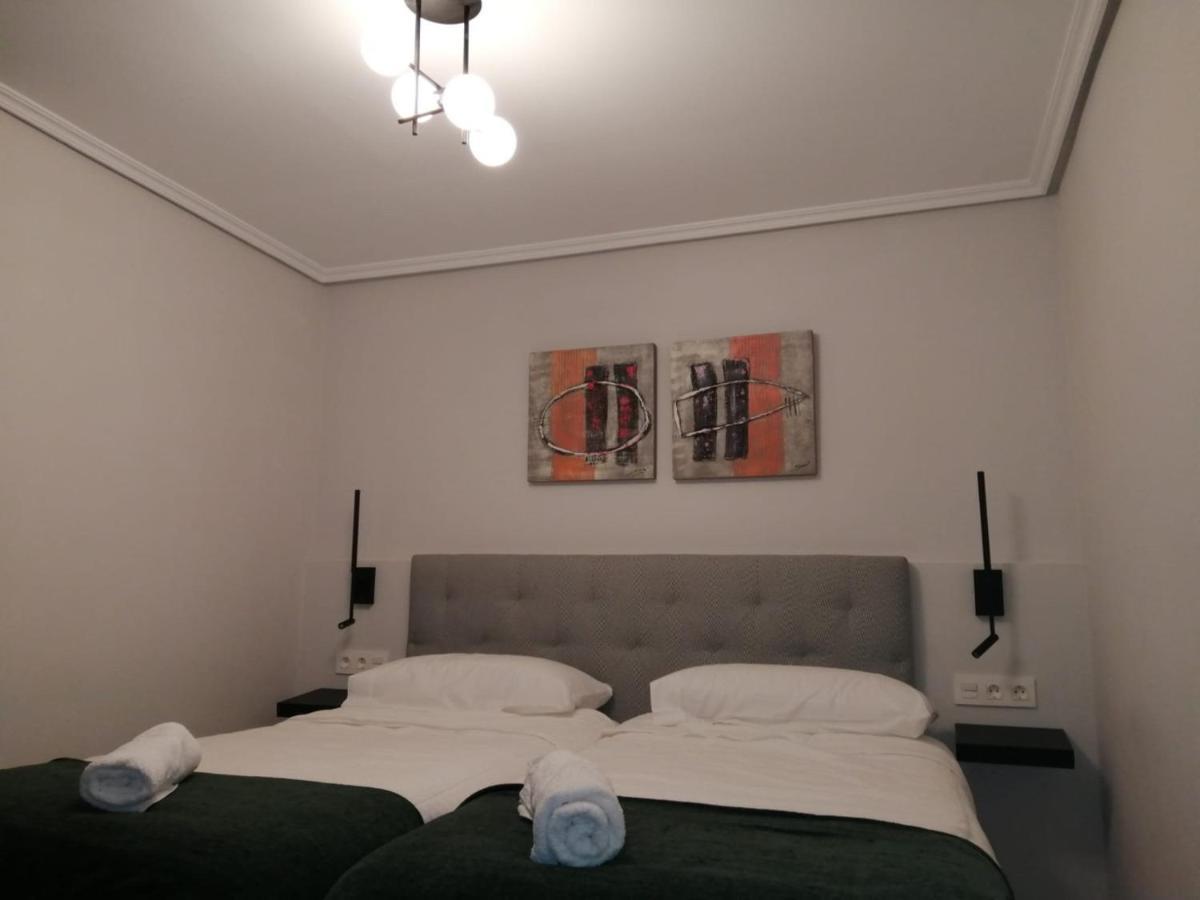 Lugar Especial, Gran Patio, Junto Al Ayuntamiento Apartman Bilbao Kültér fotó